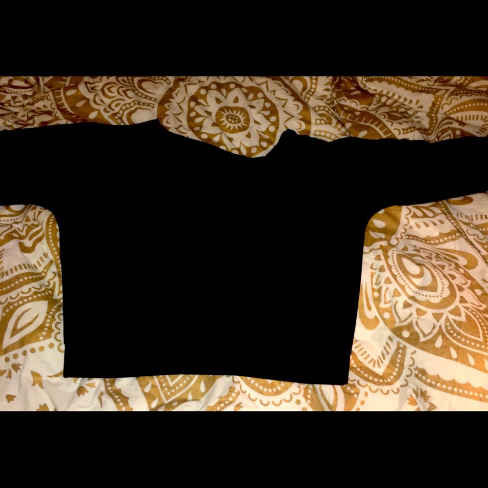 NWOT off the shoulder think black blouse/top
